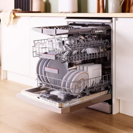 Bosch Series 4 Free-standing Dishwasher 60 cm Brushed Steel Anti-Fingerprint